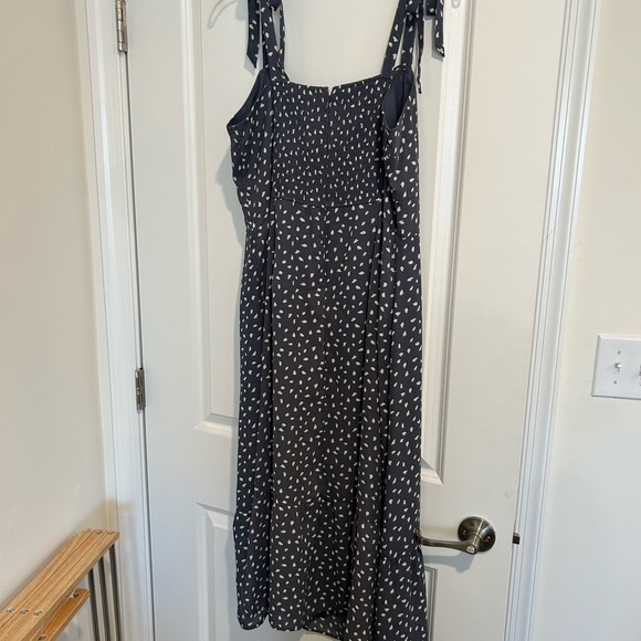 Elegant dusty Navy Polka Dot Dress - Picture 5 of 5